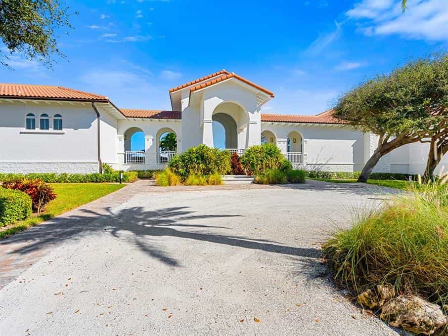 House in Vero Beach, Florida 10858106