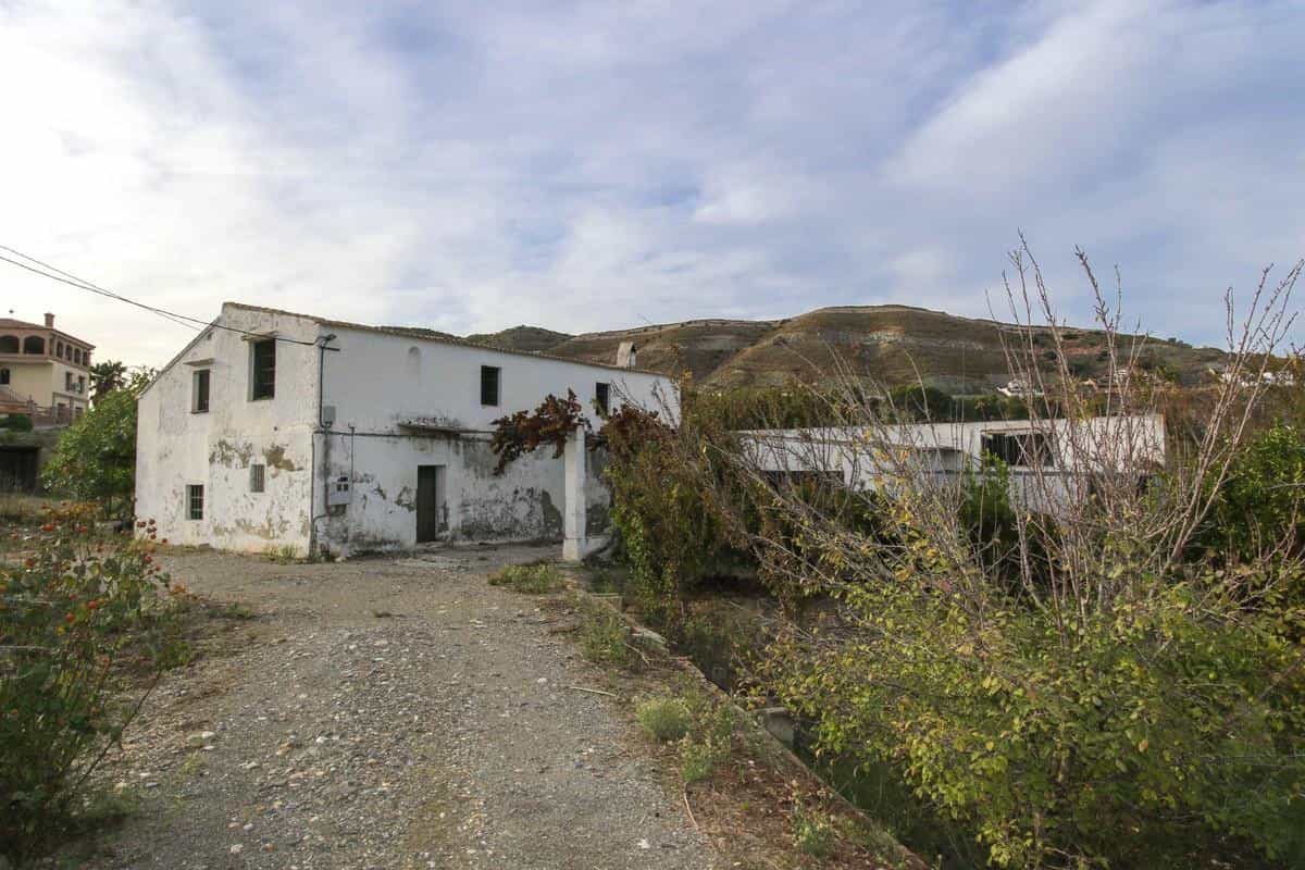 Квартира в Coin, Andalusia 10858279