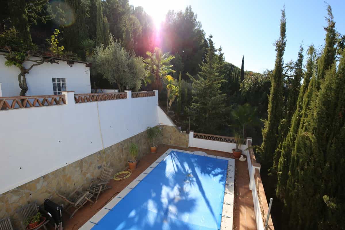 Rumah di Frigiliana, Andalusia 10858344