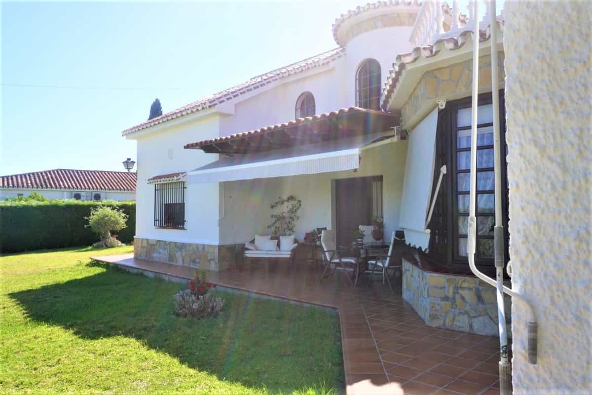 Talo sisään Vélez-Málaga, Andalucía 10858415