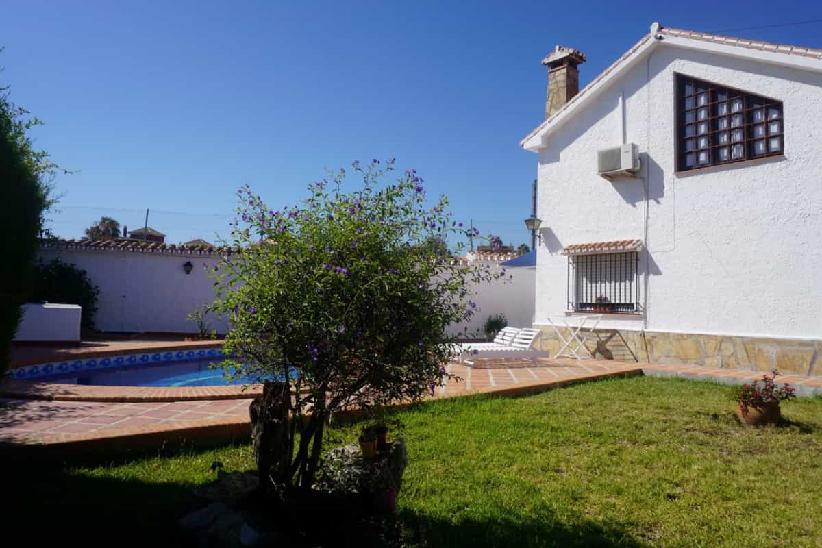 σπίτι σε La Caleta, Andalusia 10858415