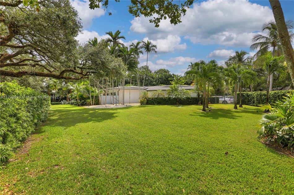 Condominium in Coral Gables, Florida 10859119
