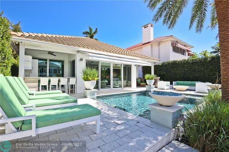 House in Harbor Beach, Florida 10859134