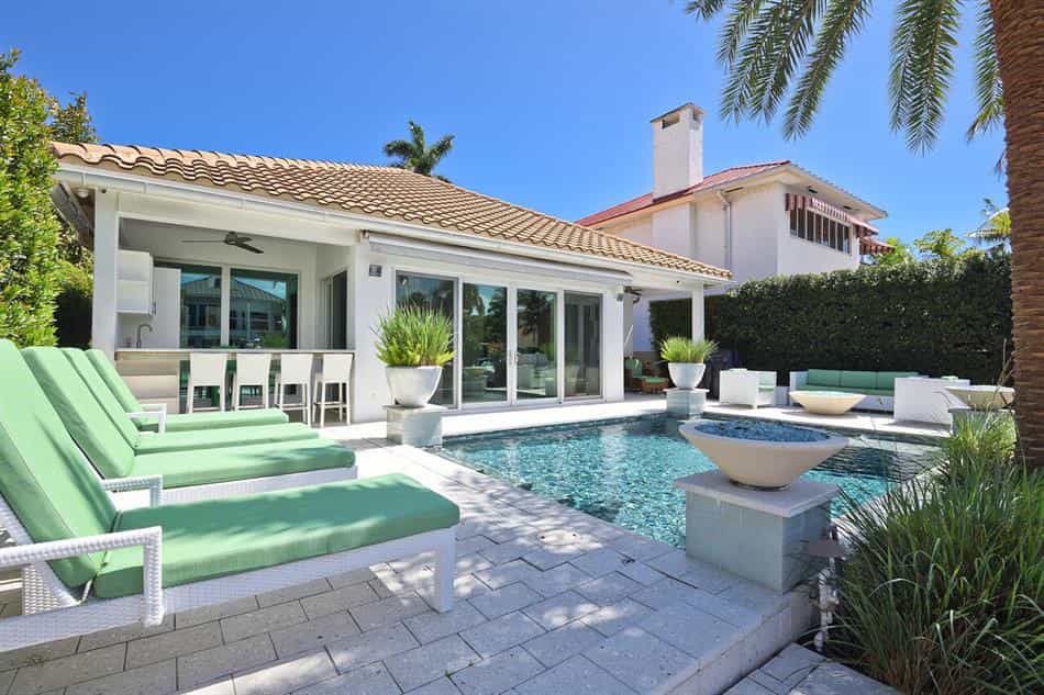 House in Harbor Beach, Florida 10859134