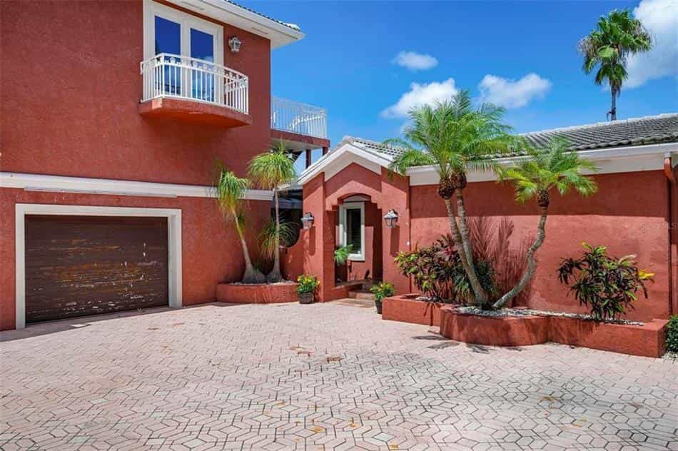 房子 在 霍姆斯海滩, 佛罗里达 10859142