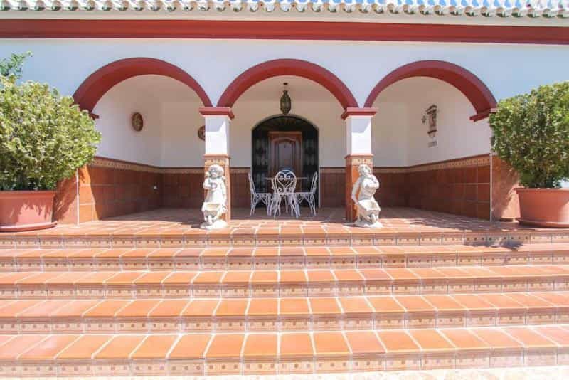 بيت في Guaro, Andalucía 10859151