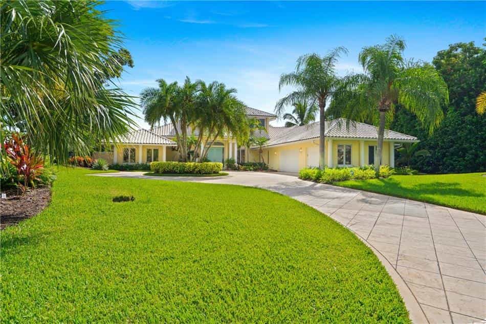 House in South Beach, Florida 10859290