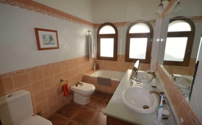 casa en Arroyo de la Miel, Andalucía 10859379