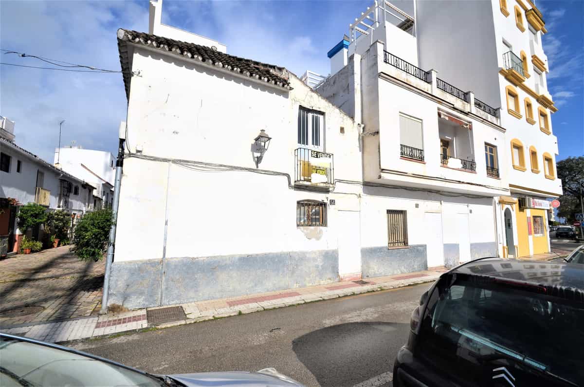 Land in Estepona, Andalusia 10859664