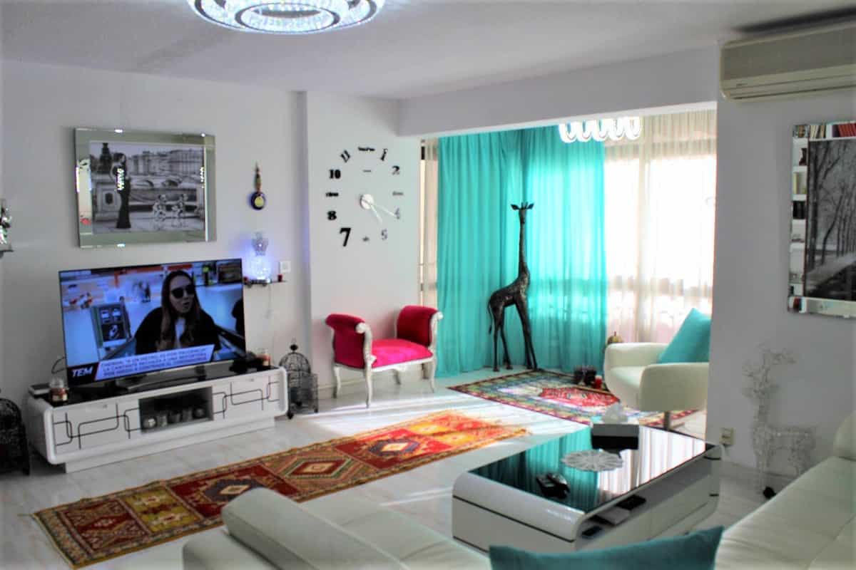公寓 在 Fuengirola, Andalucía 10859796