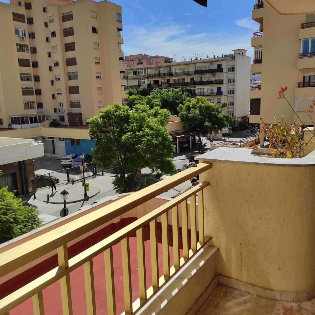 公寓 在 Fuengirola, Andalucía 10859865