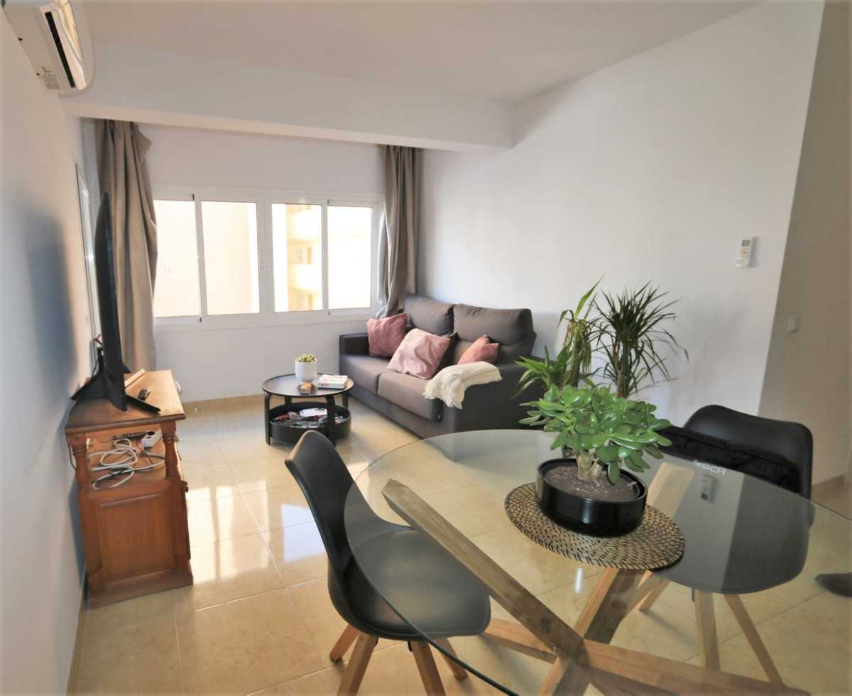 Condominium in Fuengirola, Andalucía 10859868
