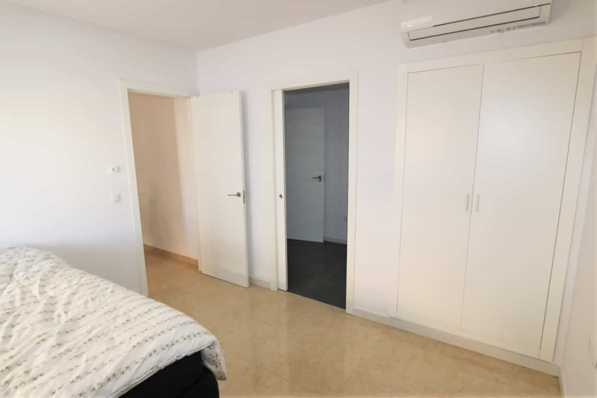 Condominium dans Fuengirola, Andalucía 10859868