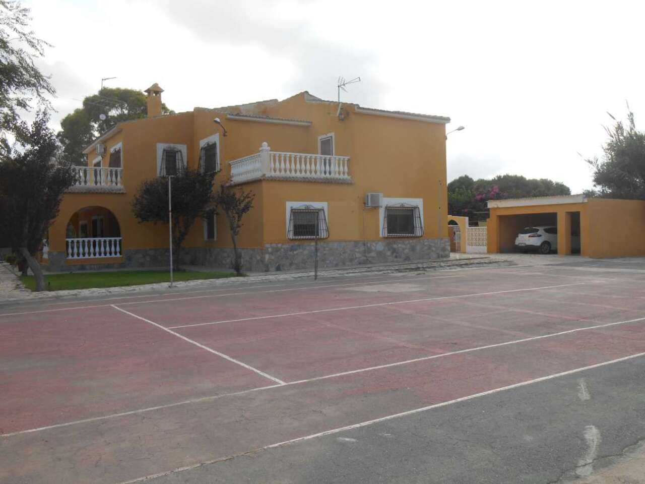 بيت في Alicante (Alacant), Comunidad Valenciana 10859999