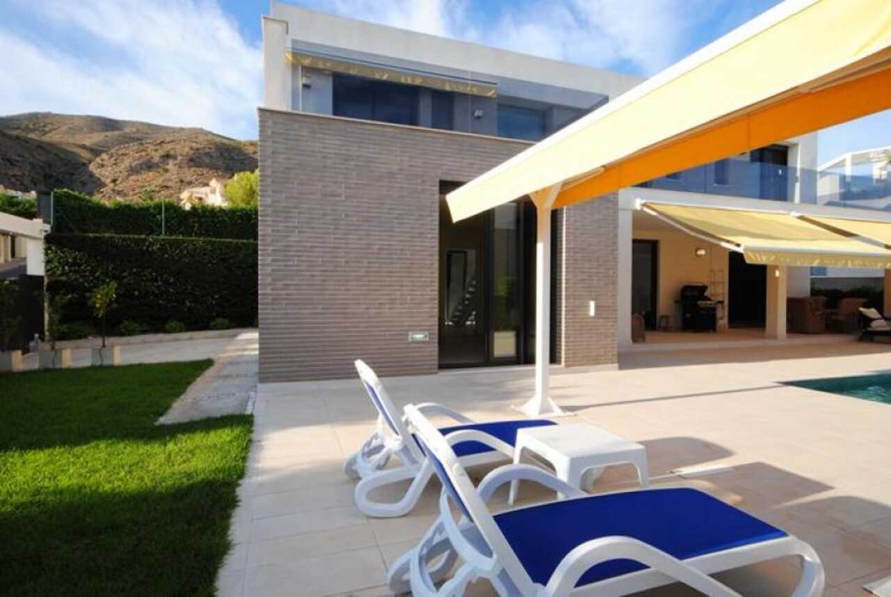 σπίτι σε La Vila Joiosa, Comunidad Valenciana 10860005
