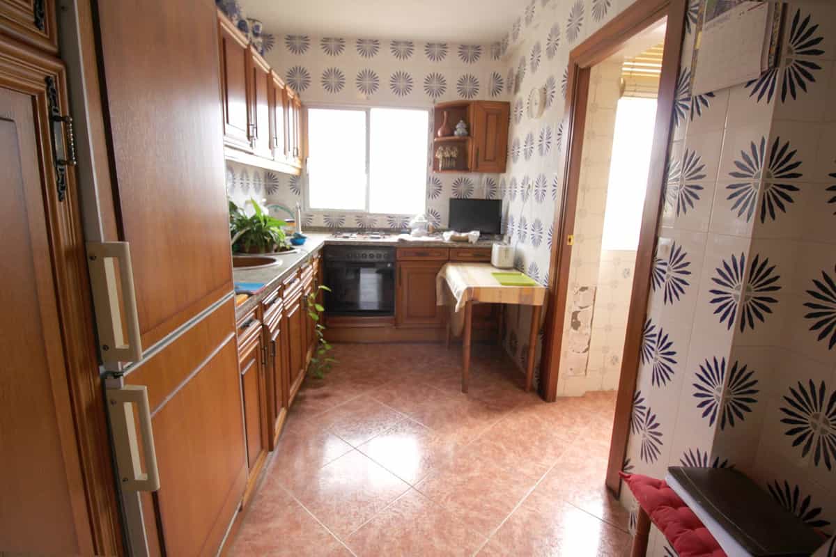 Condominium dans Fuengirola, Andalucía 10860061