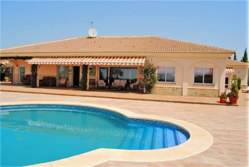 House in Torre del Mar, Andalusia 10860148