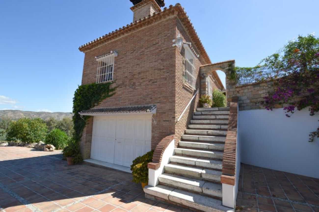 Hus i Alhaurin de la Torre, Andalusien 10860613