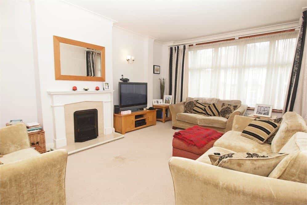 House in Elmers End, Bromley 10860943