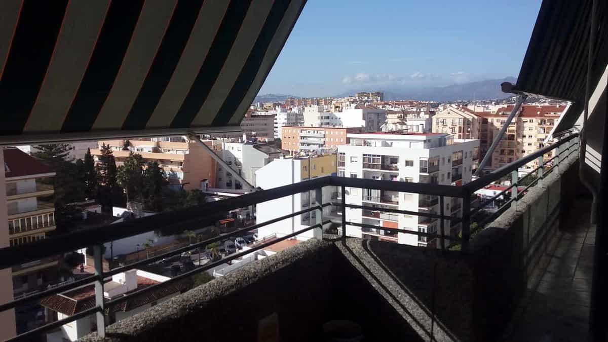 Condominium in Fuengirola, Andalucía 10860973