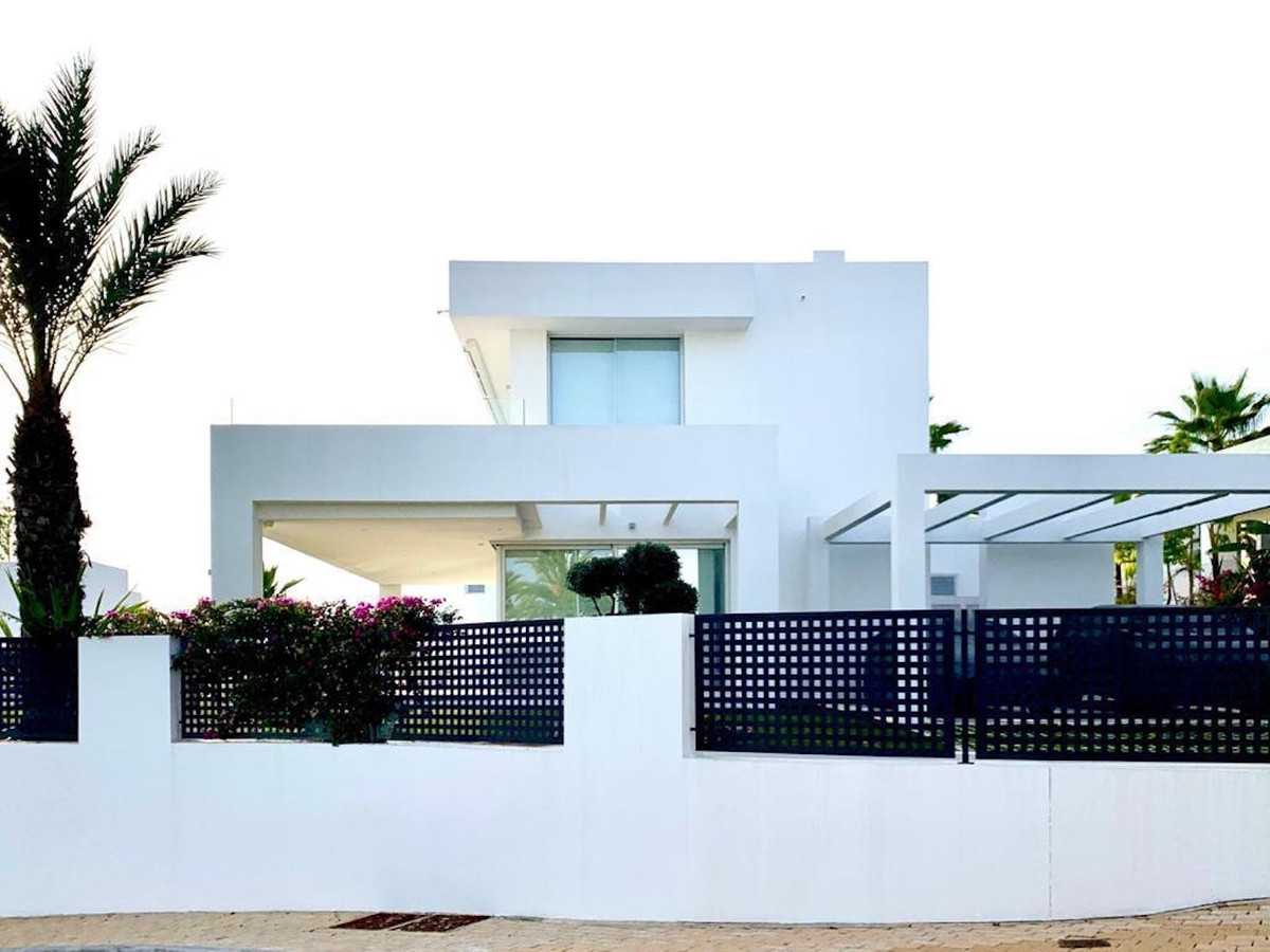 House in Marbella, Andalusia 10862827
