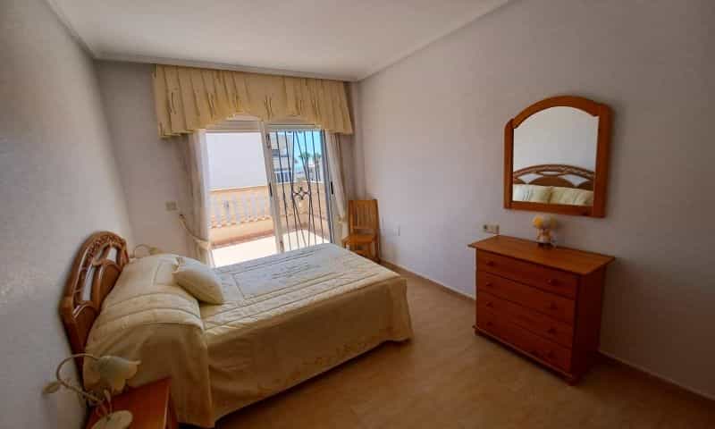 House in Orihuela, Comunidad Valenciana 10863561