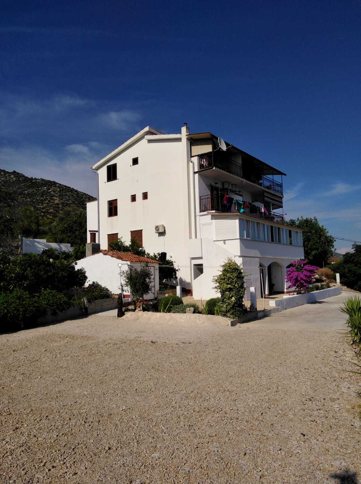 بيت في Hvar, Split-Dalmatia County 10863563