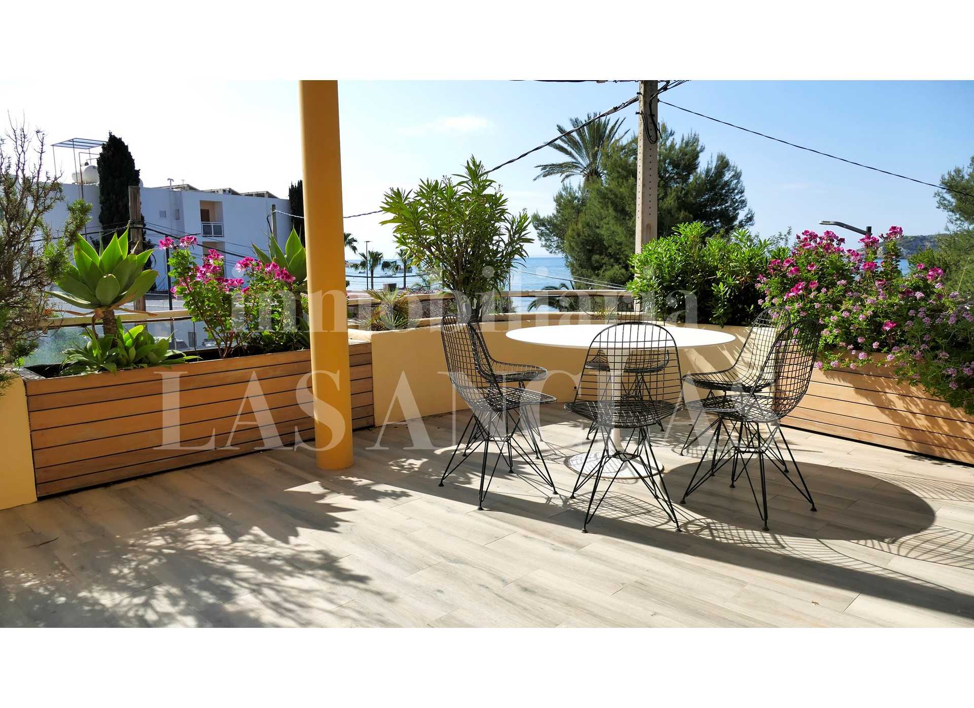 Condominium in Ibiza, Balearic Islands 10863835