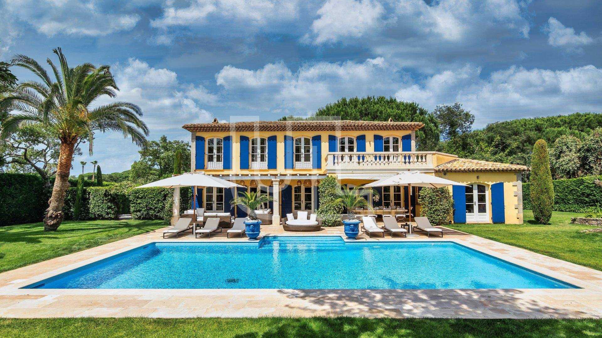 Rumah di Gassin, Provence-Alpes-Cote d'Azur 10864059