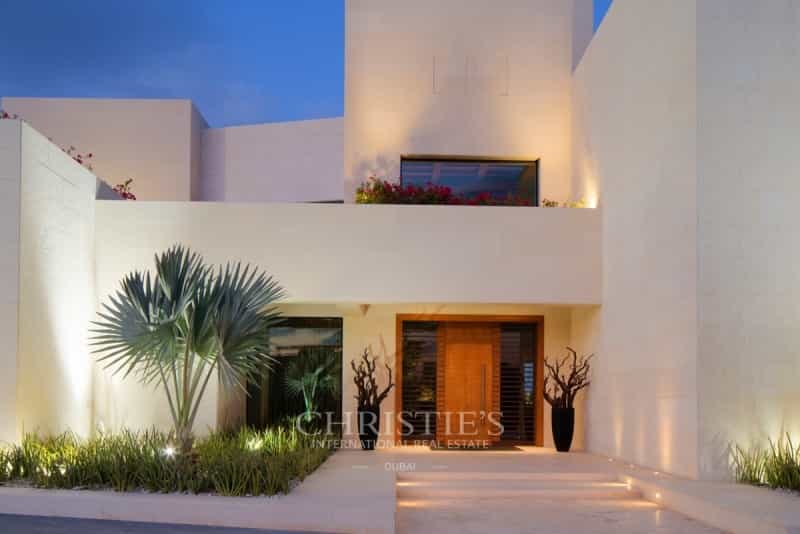 Huis in Dubai, Dubai 10864109