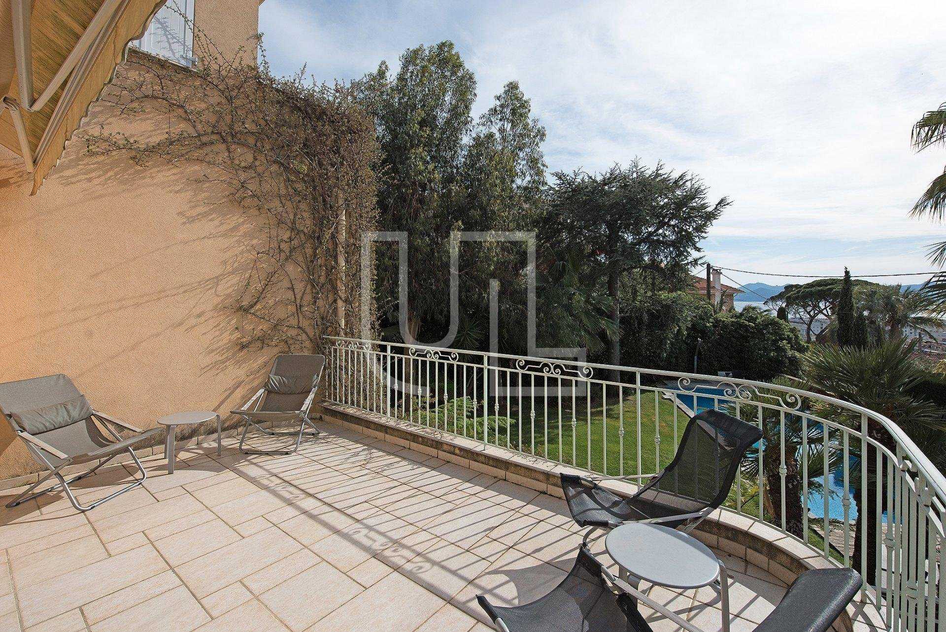 Rumah di Cannes, Provence-Alpes-Cote d'Azur 10864130