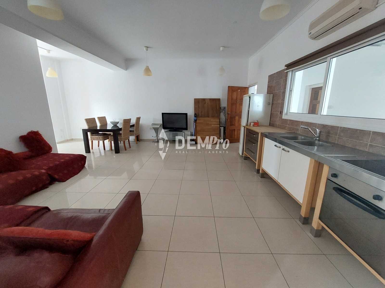 Condominium in Empa, Pafos 10864356