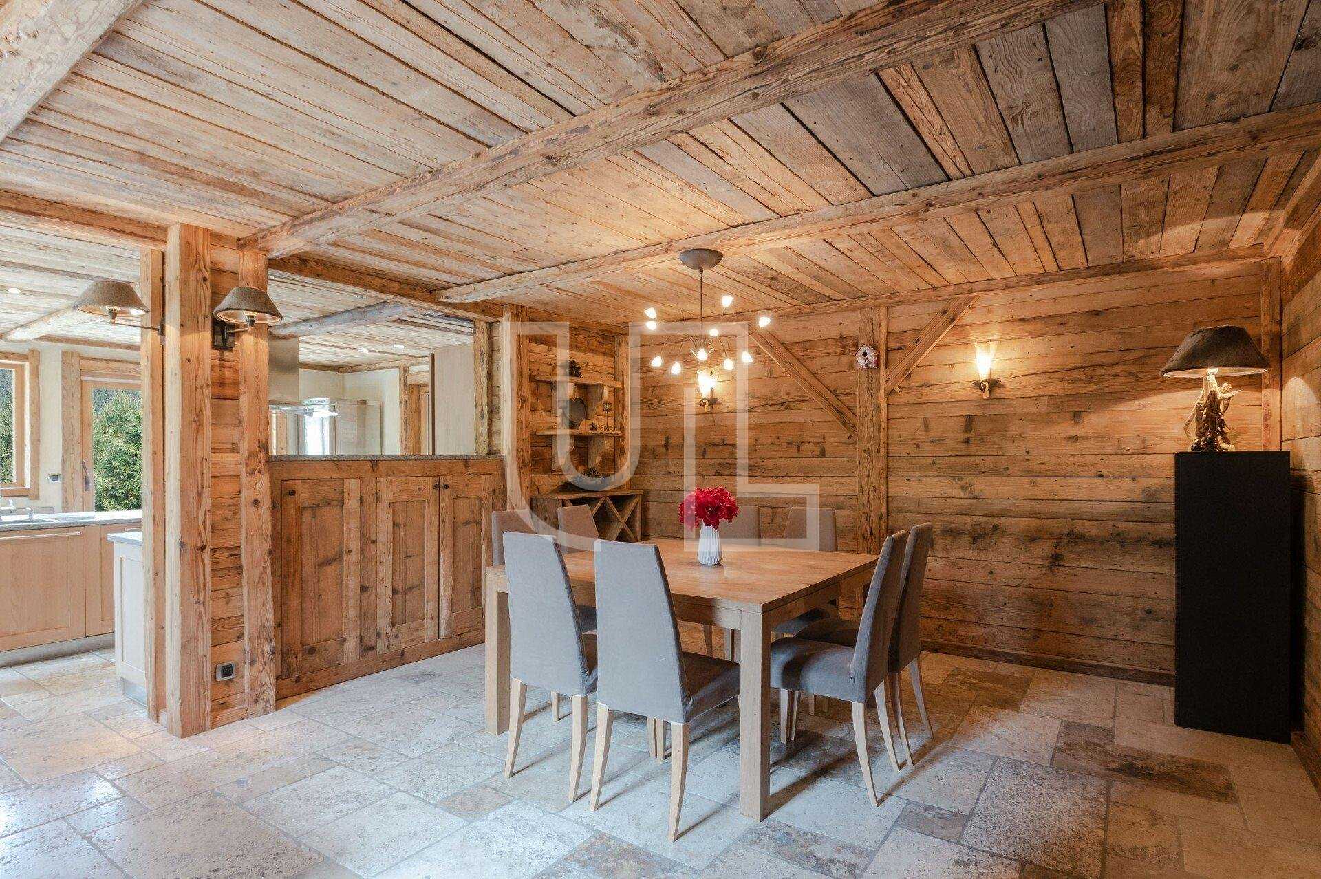 Casa nel Les Praz-de-Chamonix, Alvernia-Rodano-Alpi 10864393