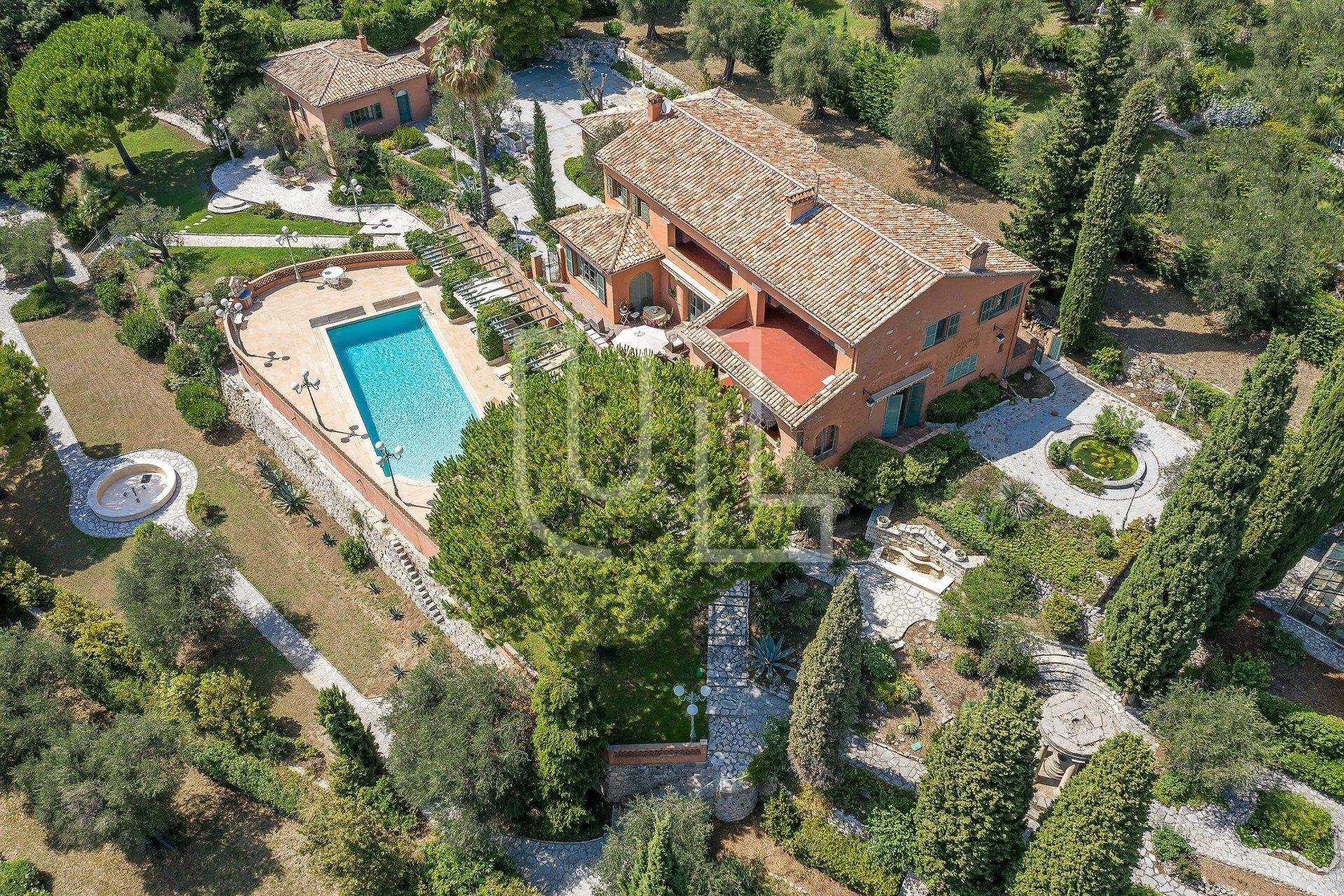 Rumah di Venesia, Provence-Alpes-Cote d'Azur 10864474