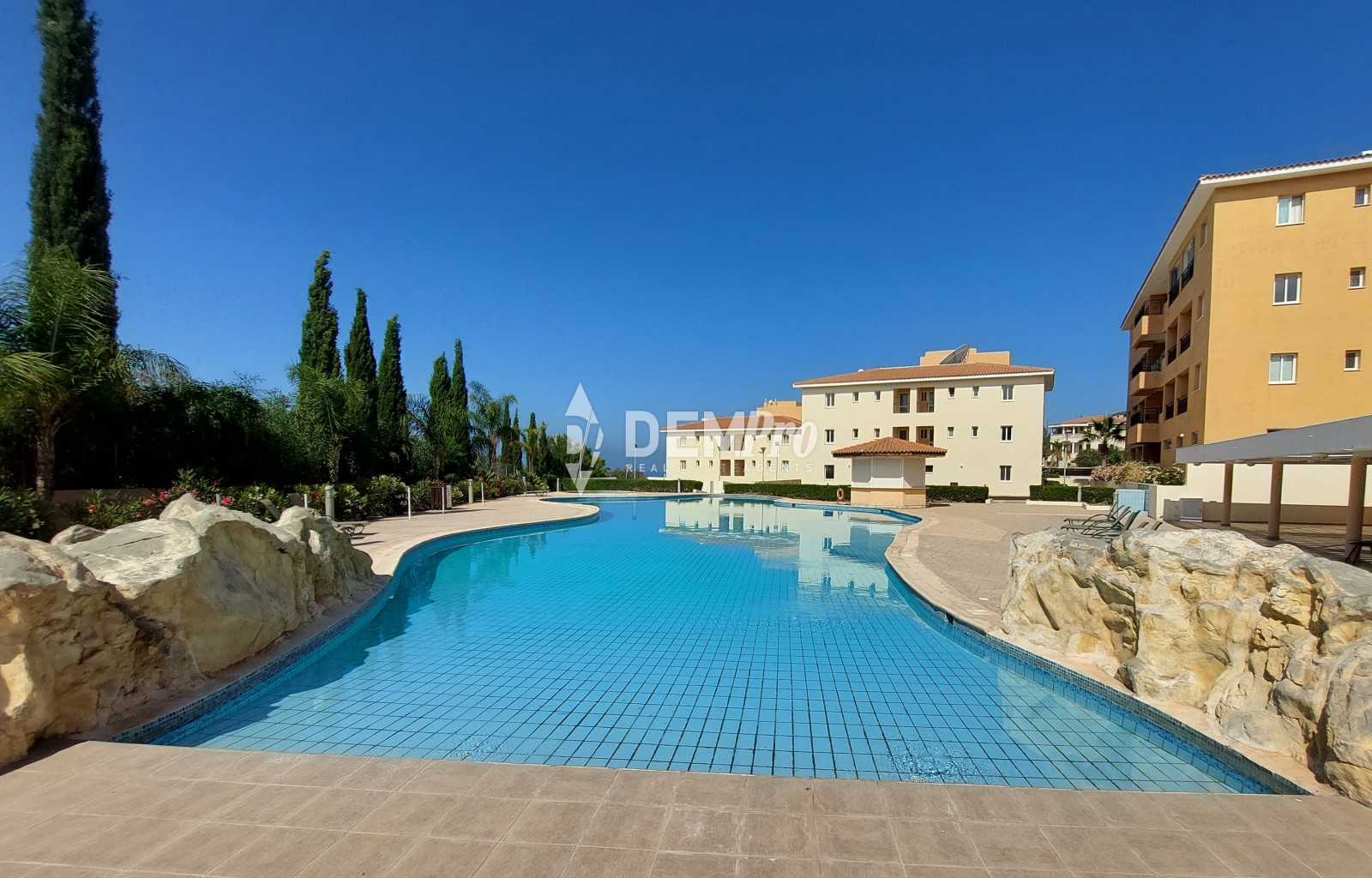 Condominium in Paphos, Paphos 10864568