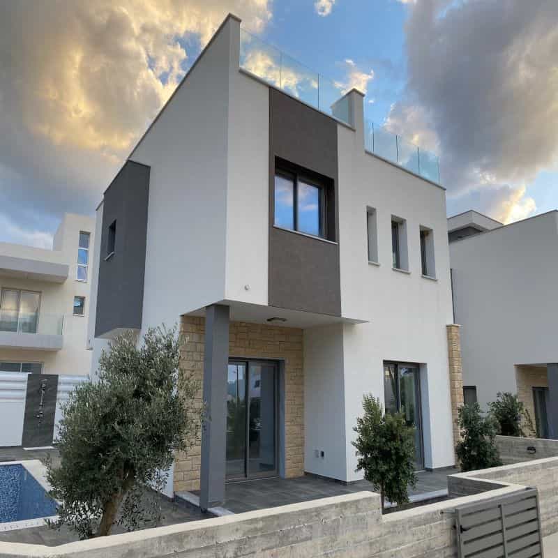 жилой дом в Paphos, Paphos 10865388