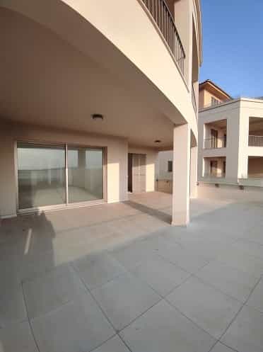 Condominium in Paphos, Pafos 10865415