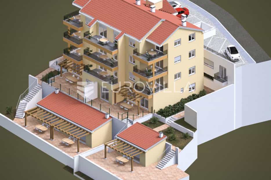 Condominium in Omis, Splitsko-Dalmatinska Zupanija 10865541