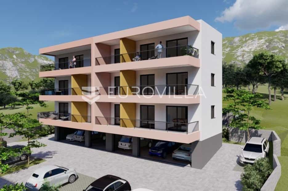 Condominium in Makarska, Splitsko-Dalmatinska Zupanija 10865604