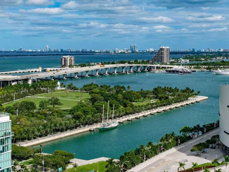 Συγκυριαρχία σε Miami, Florida 10866246
