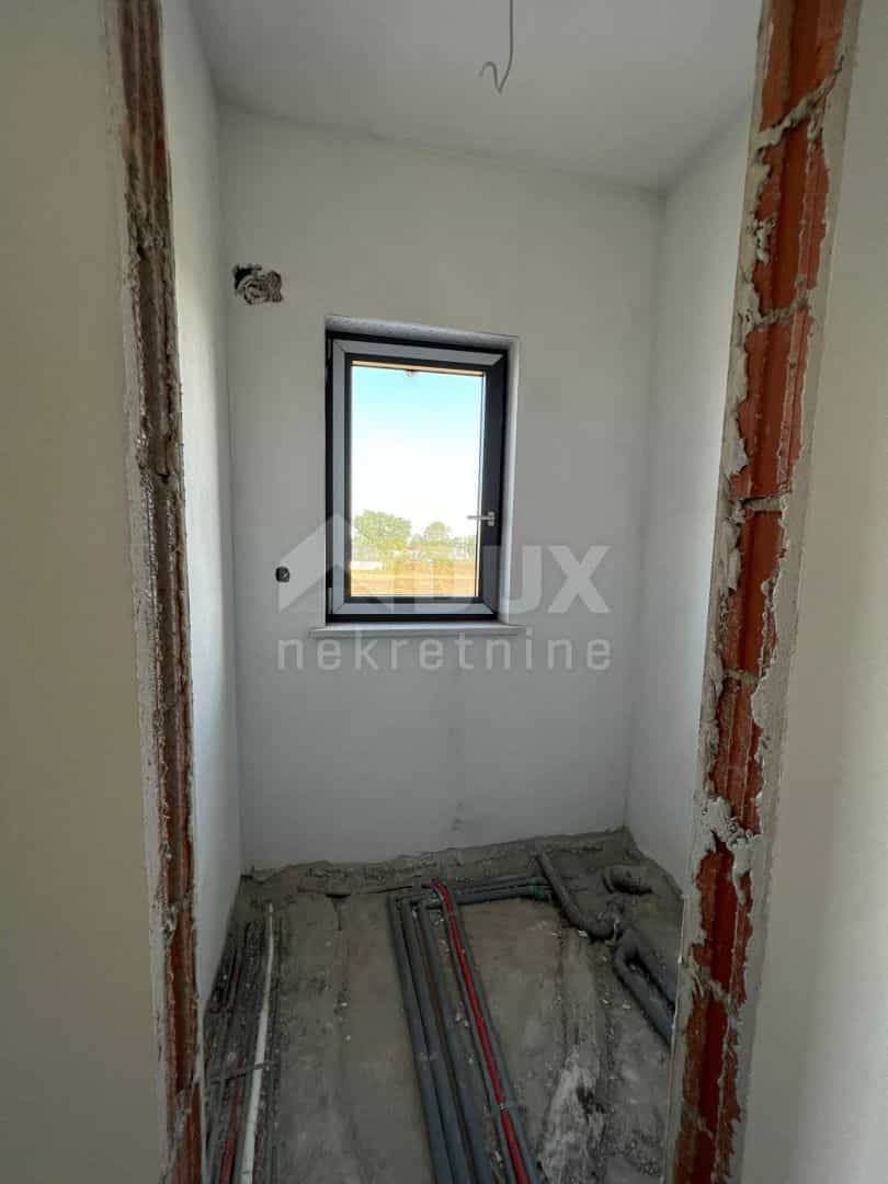 Dom w Loborika, Istria County 10866483