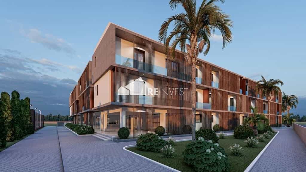 Condominium in Voroklini, Larnaca 10866763