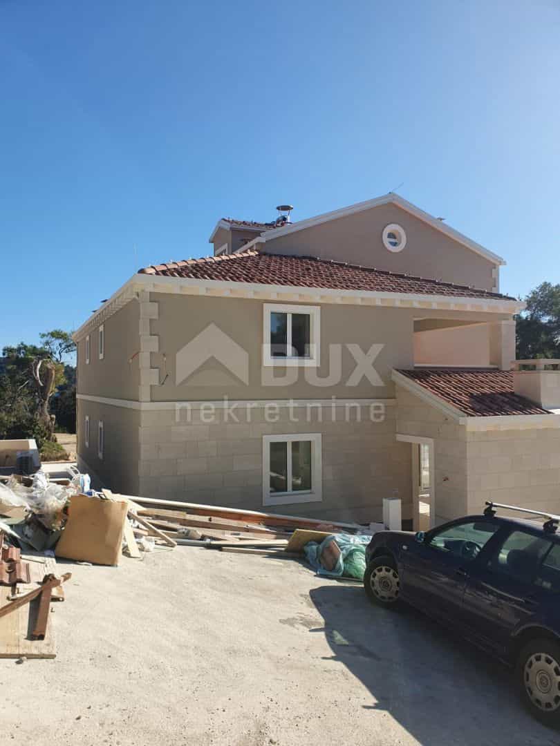 σπίτι σε Prižba, Dubrovnik-Neretva County 10867107