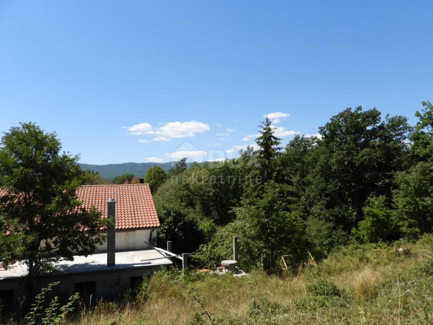 الأرض في Jušići, Matulji, Primorje-Gorski Kotar County 10867226