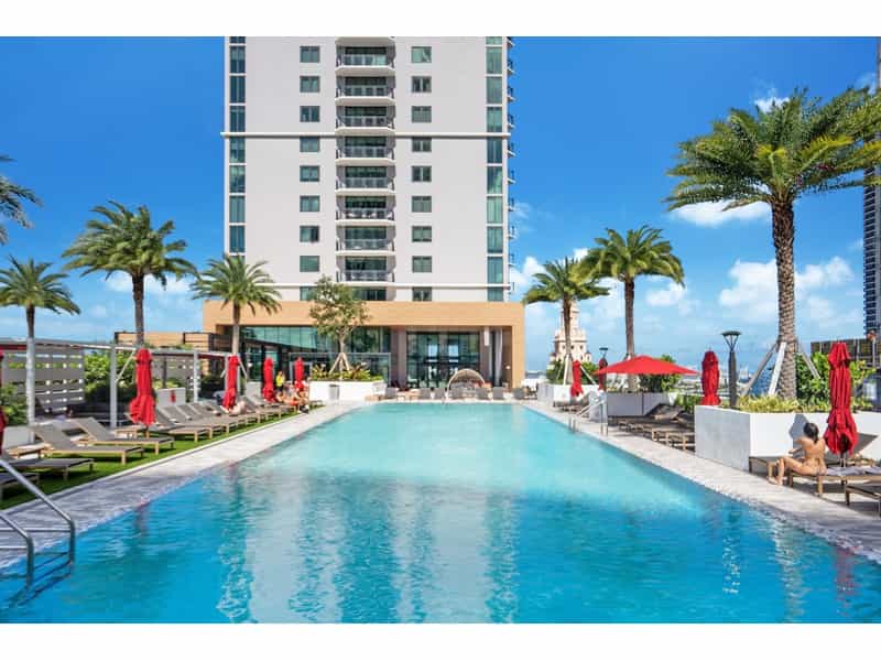 Condominium dans Miami, Floride 10867388