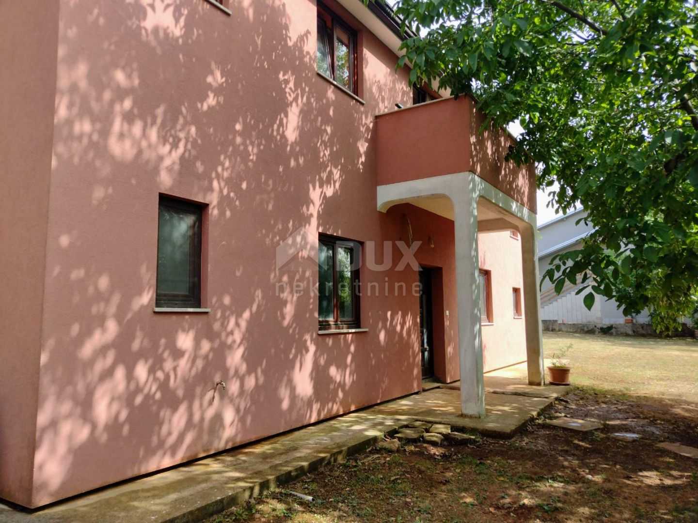 σπίτι σε Stari Pazin, Istria County 10867519