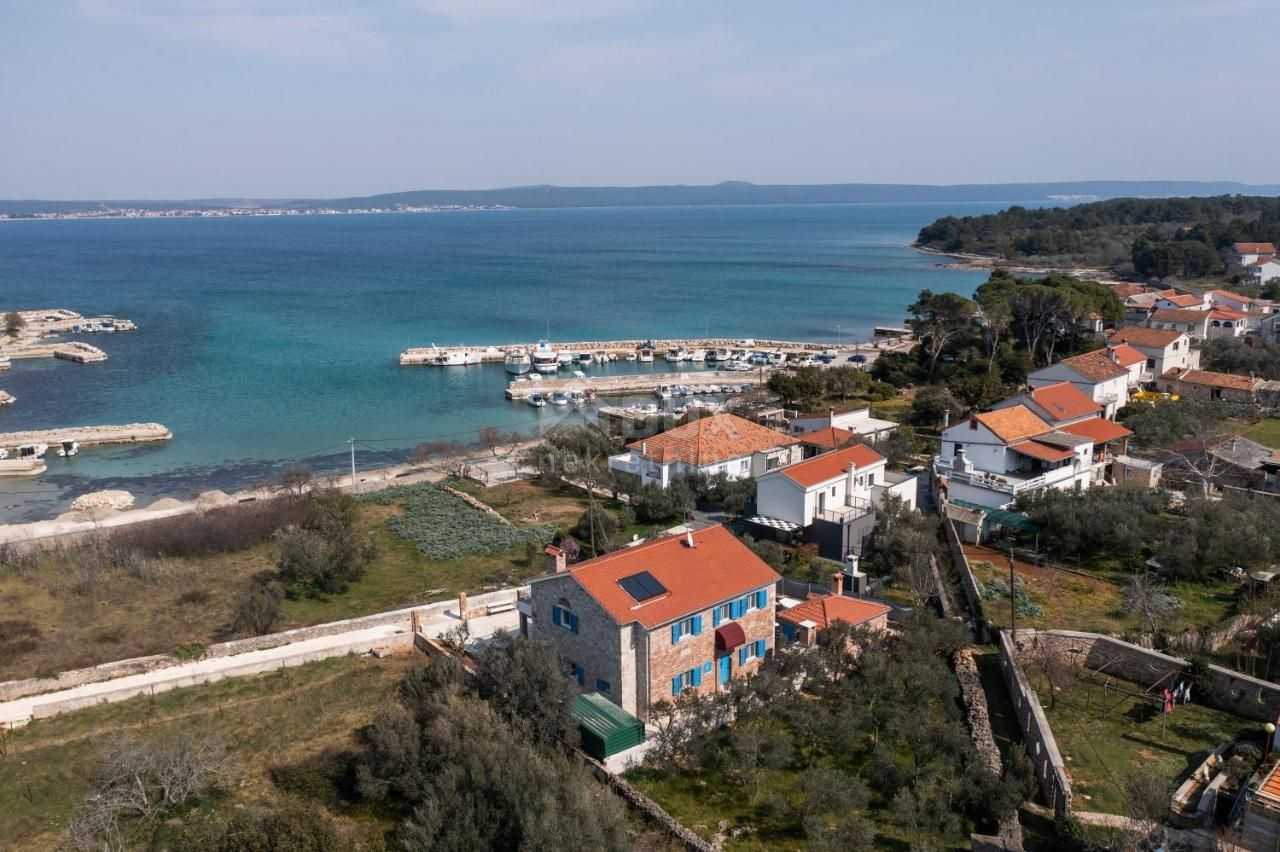 Huis in Ždrelac, Zadar County 10867761