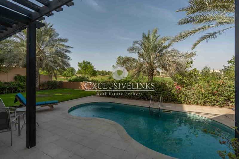 Huis in Dubai, Dubai 10867846