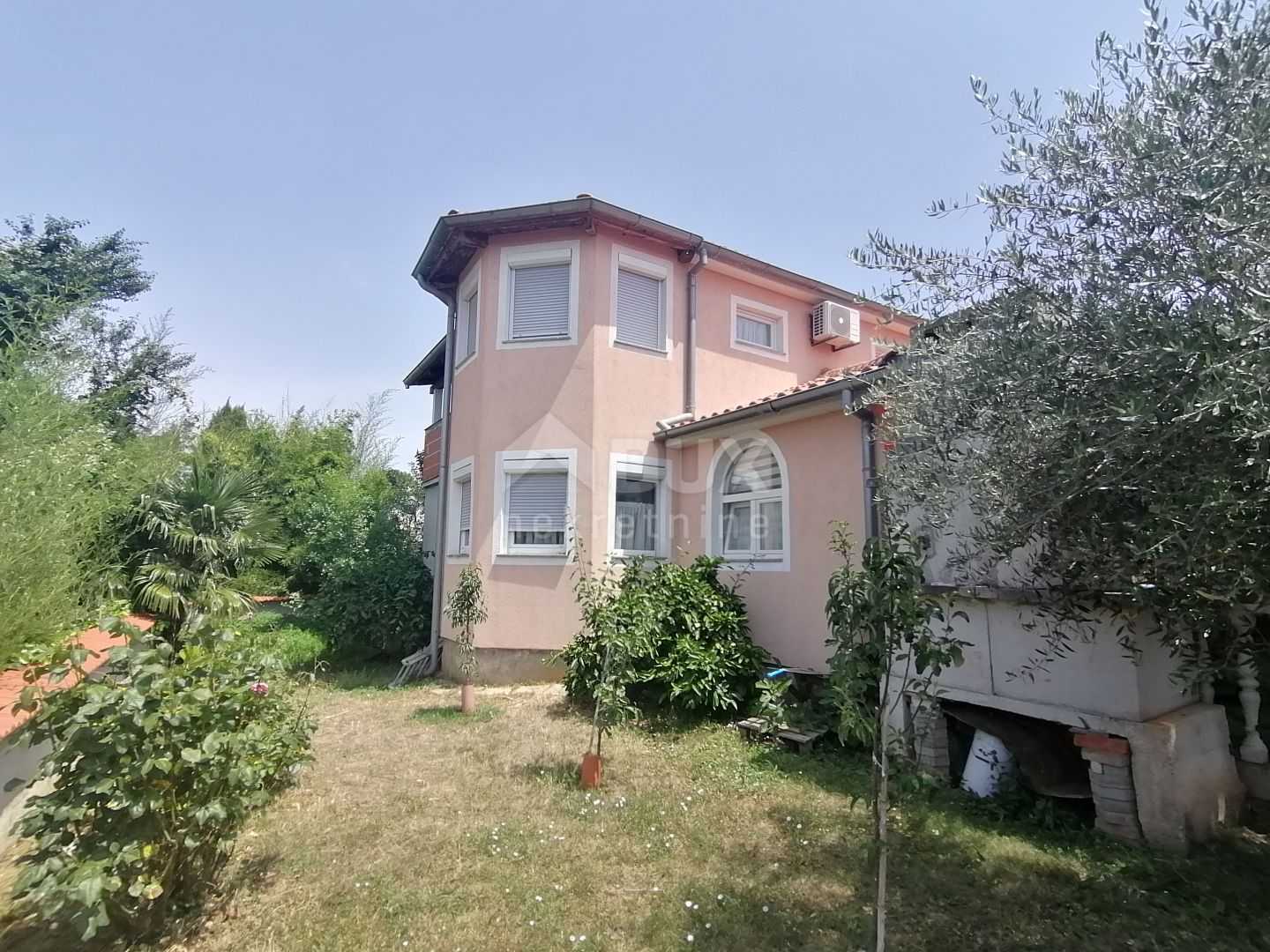 loger dans Sikici, Istarska Zupanija 10867957