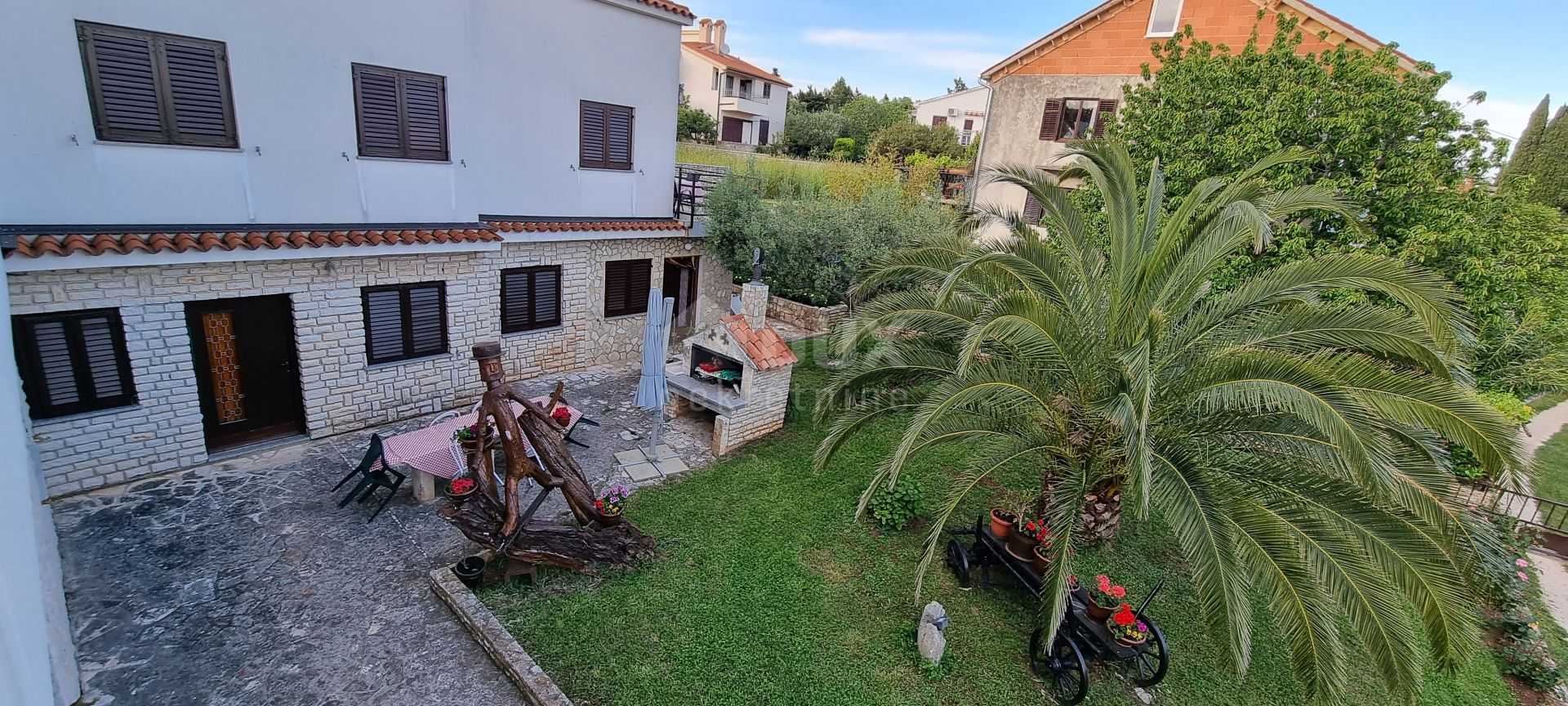 Будинок в Premantura, Istria County 10867968